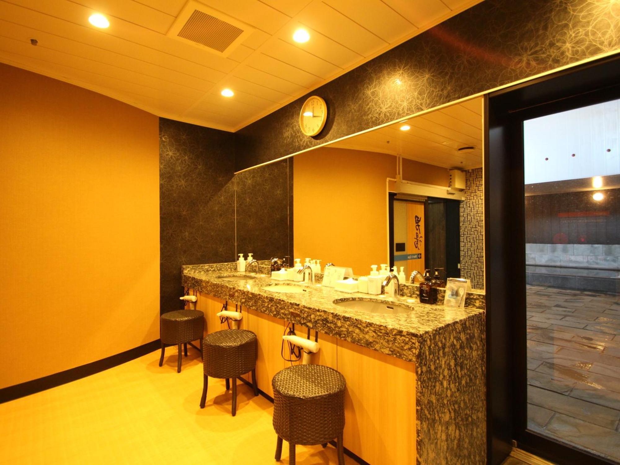 Apa Hotel Toyama Ekimae Luaran gambar